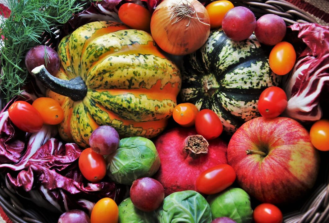 La dieta de las personas con sangre tipo II debe consistir en verduras y frutas. 